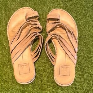 Dolce Vita Leather Nelly Flat Tan  Toe Ring Sandal Sz 7